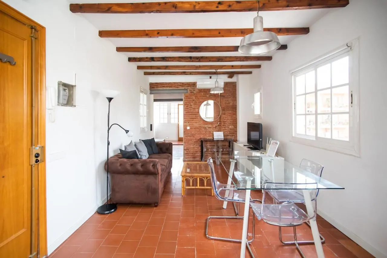 Daire 31Mai1043 - Sunny Home Terrace Sagrada Familia Barselona İspanya